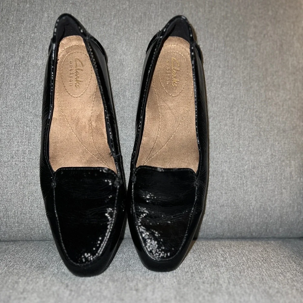 Clark’s Artisan loafers women’s size 7.5 - Picture 3 of 6